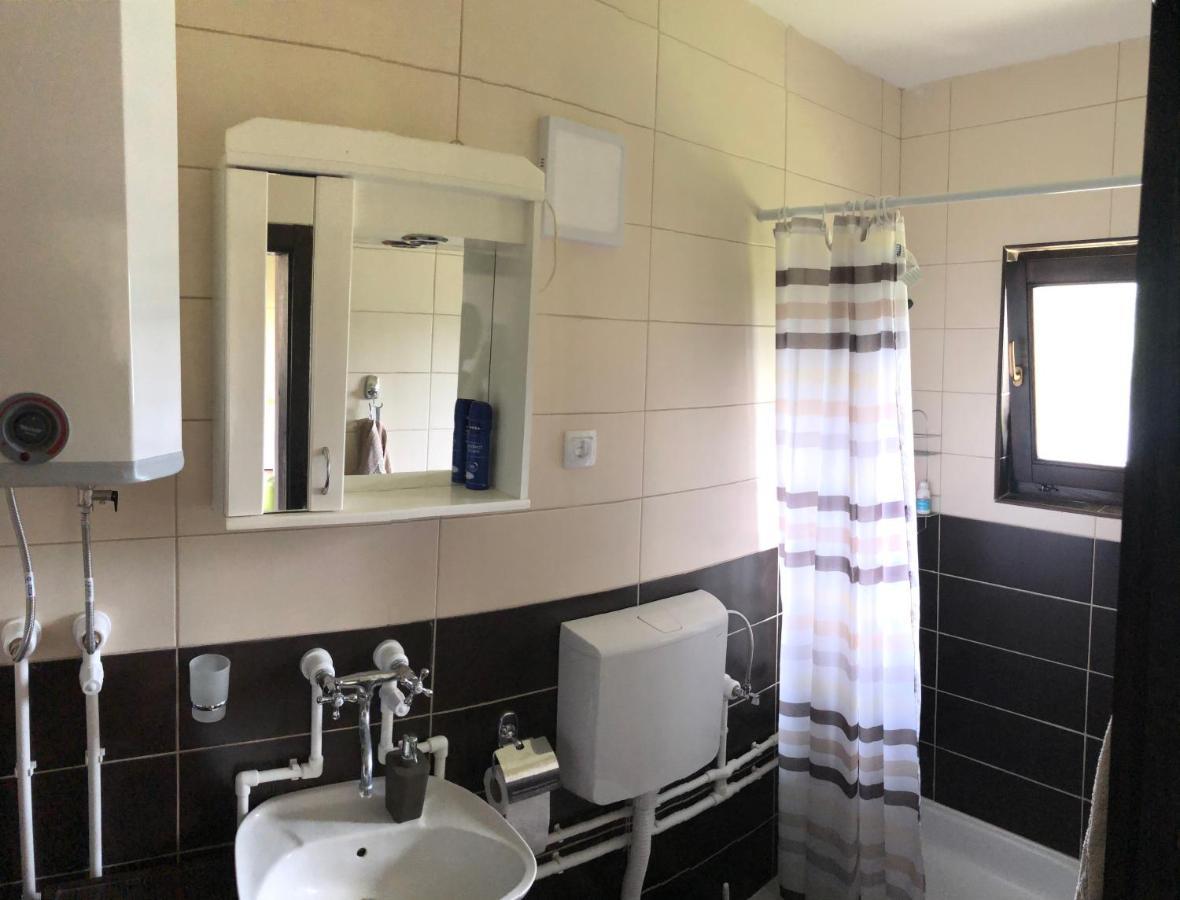 Apartman Jezero Vrutci Užice 外观 照片