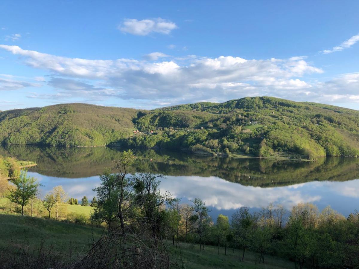 Apartman Jezero Vrutci Užice 外观 照片